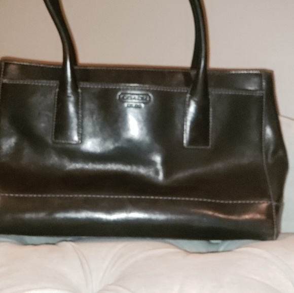 Coach leather purse - Picture 3 of 3